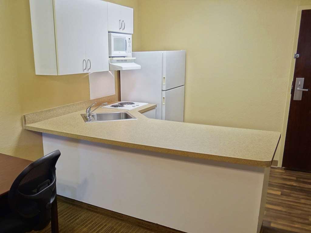 Extended Stay America Suites - Boston - Tewksbury Room photo